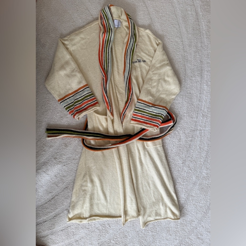 The Bright Side: Tequila Casa Del Sol Cream Stripped Robe - Picture 2 of 6